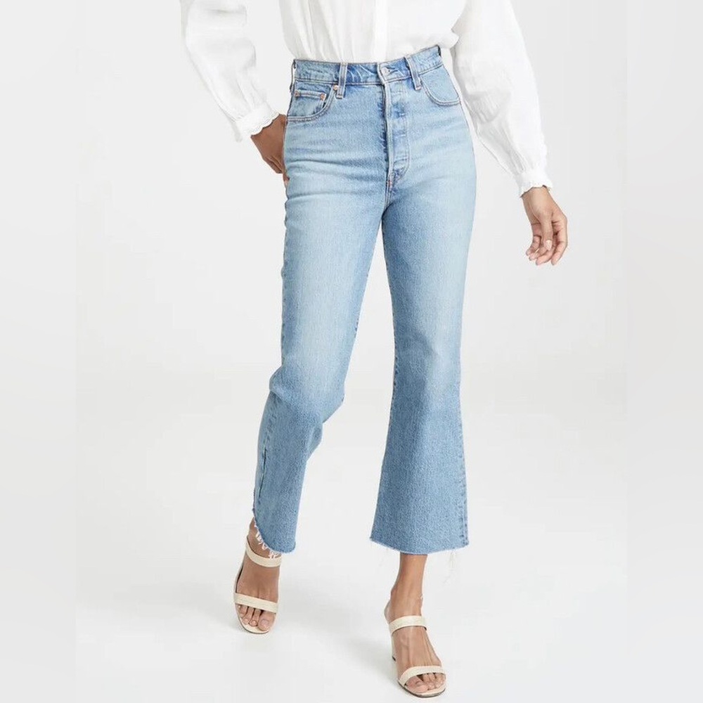 Levi’s ribcage crop flare jeans